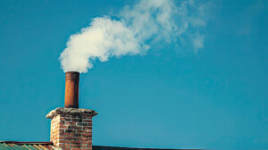 Ce rol joacă detectoarele de monoxid de carbon în siguranța coșurilor de fum?