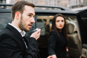 Ce presupune o analiză de risc realizată de o firmă de securitate?