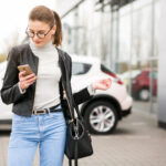 Cum pot obține un abonament pentru parcare?