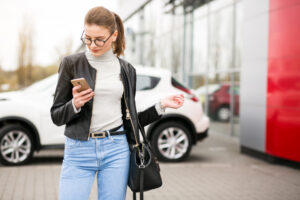 Cum pot obține un abonament pentru parcare?