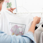 Din ce materiale se fabrică cele mai bune tricouri personalizate?